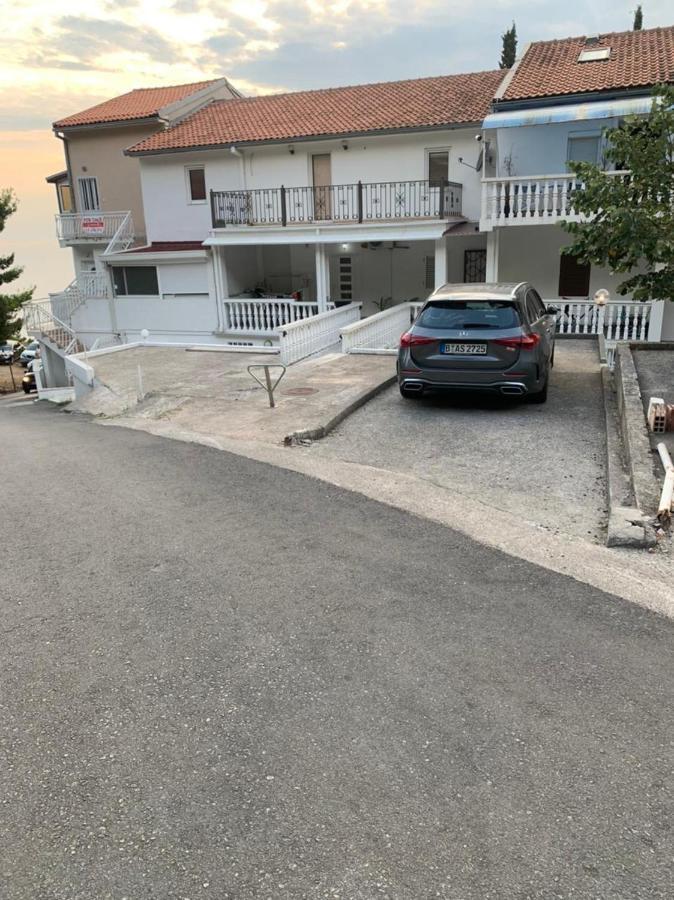 Апартаменты Apartman Drago Sveti Stefan Будва Экстерьер фото